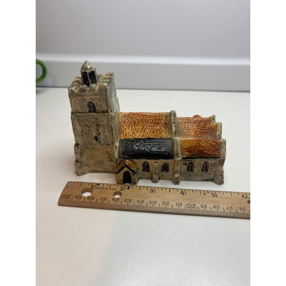 The Wivenhoe Ceramic Pottery Collection St Mary's Church - Picture 11 of 12